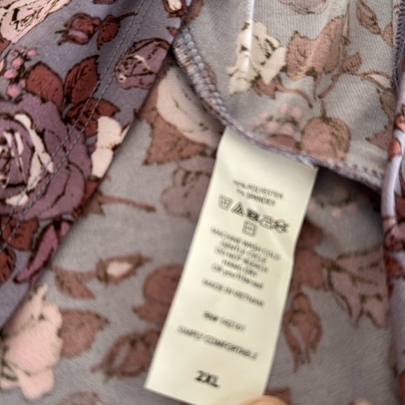 🍁HOST PICK 🍁Lularoe “Azure” skirt mauve & purple muted  flower pattern - Picture 6 of 7
